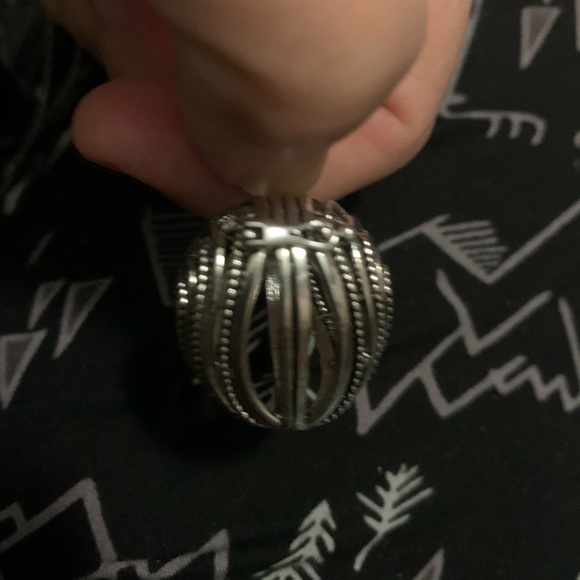 New Heart Locket Essential Oil Diffuser Necklace (oil not included) - Picture 8 of 9